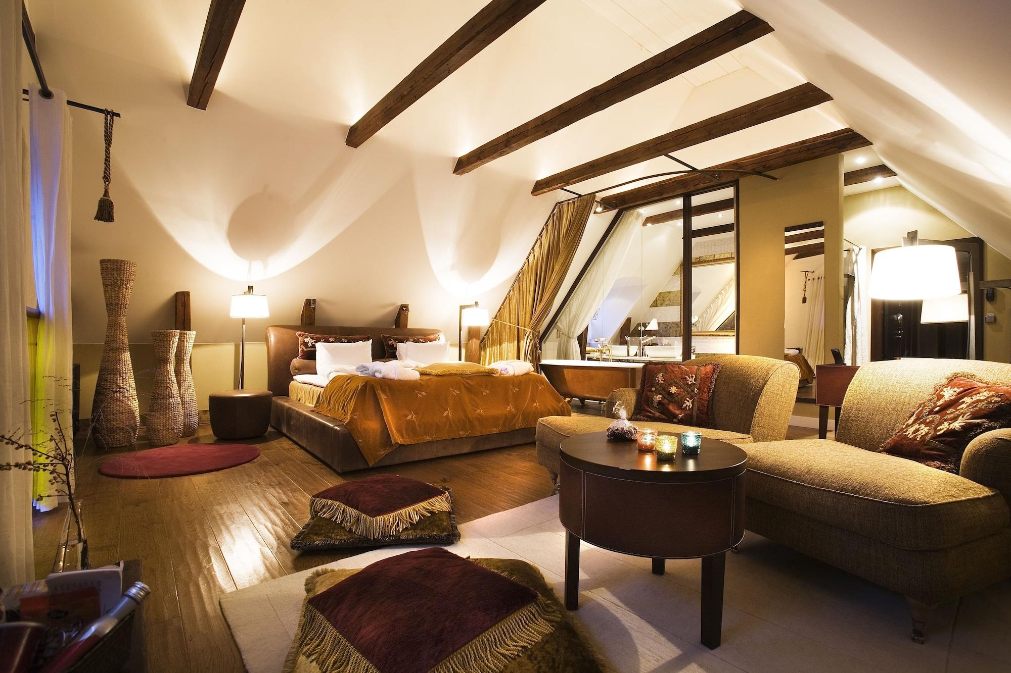 Hotelli Ulfsunda Slott 4*
