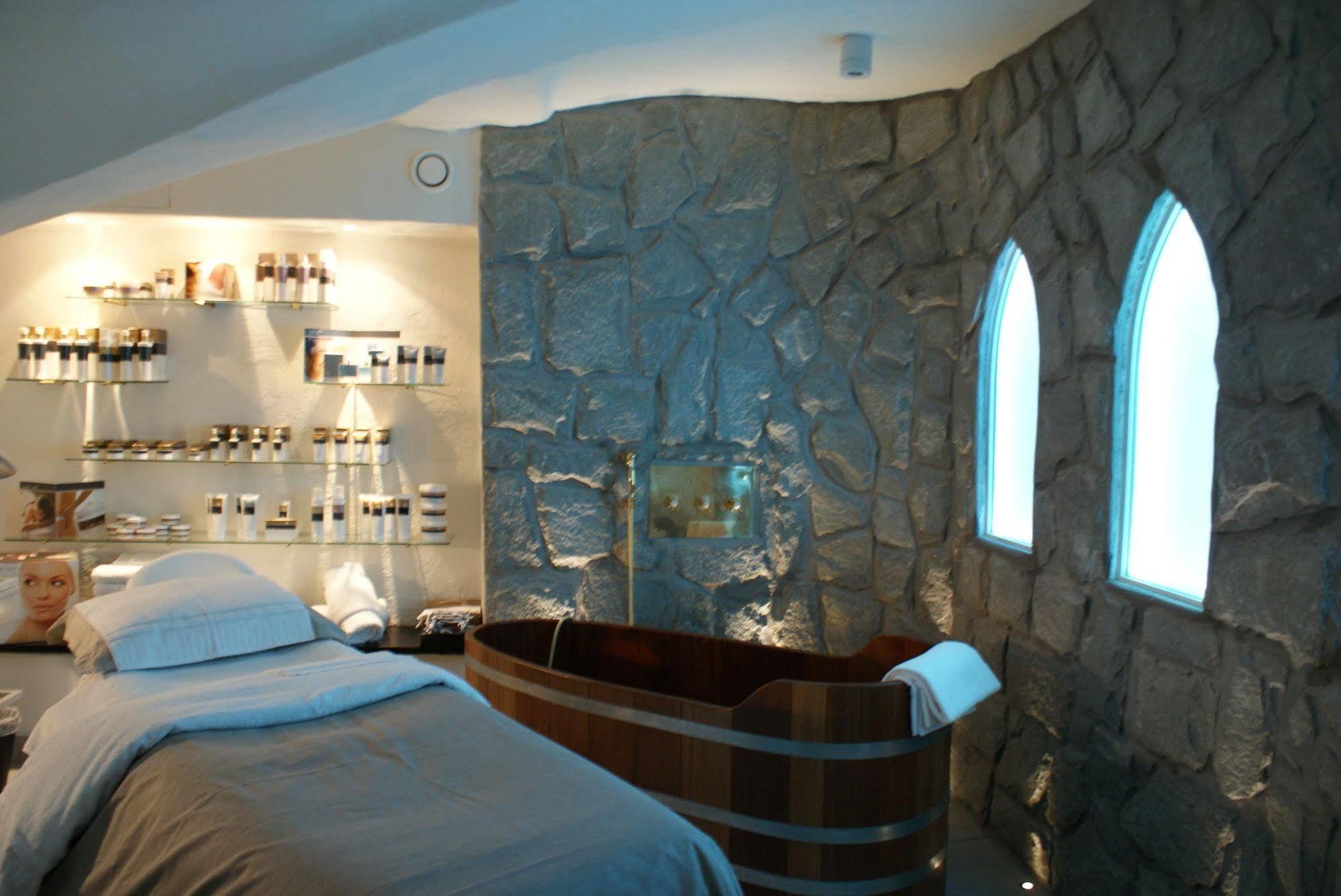 Hotelli Ulfsunda Slott 4*